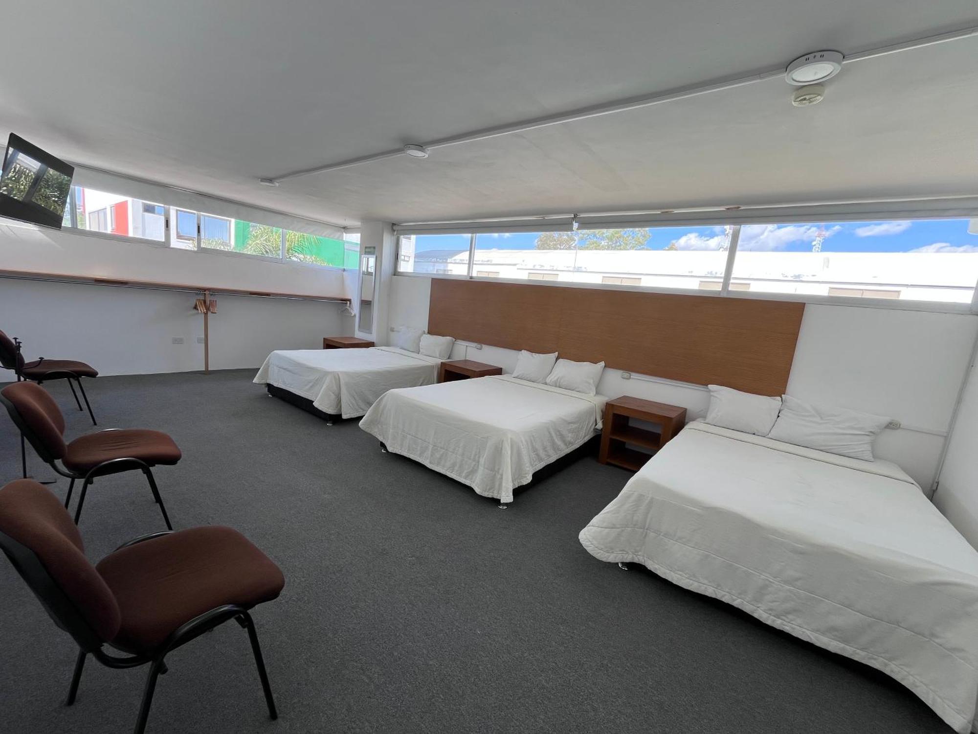 Puebla Inn Express Экстерьер фото