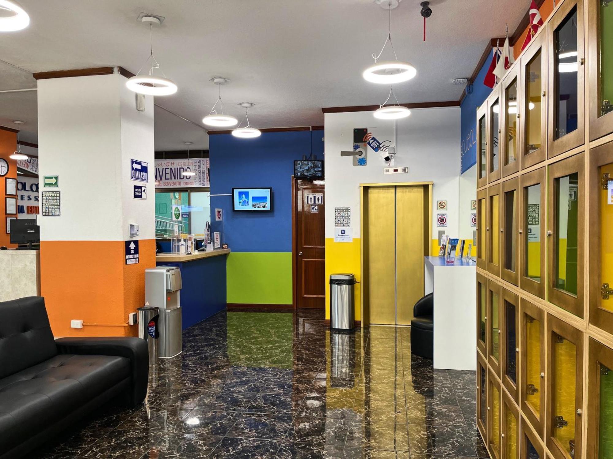 Puebla Inn Express Экстерьер фото