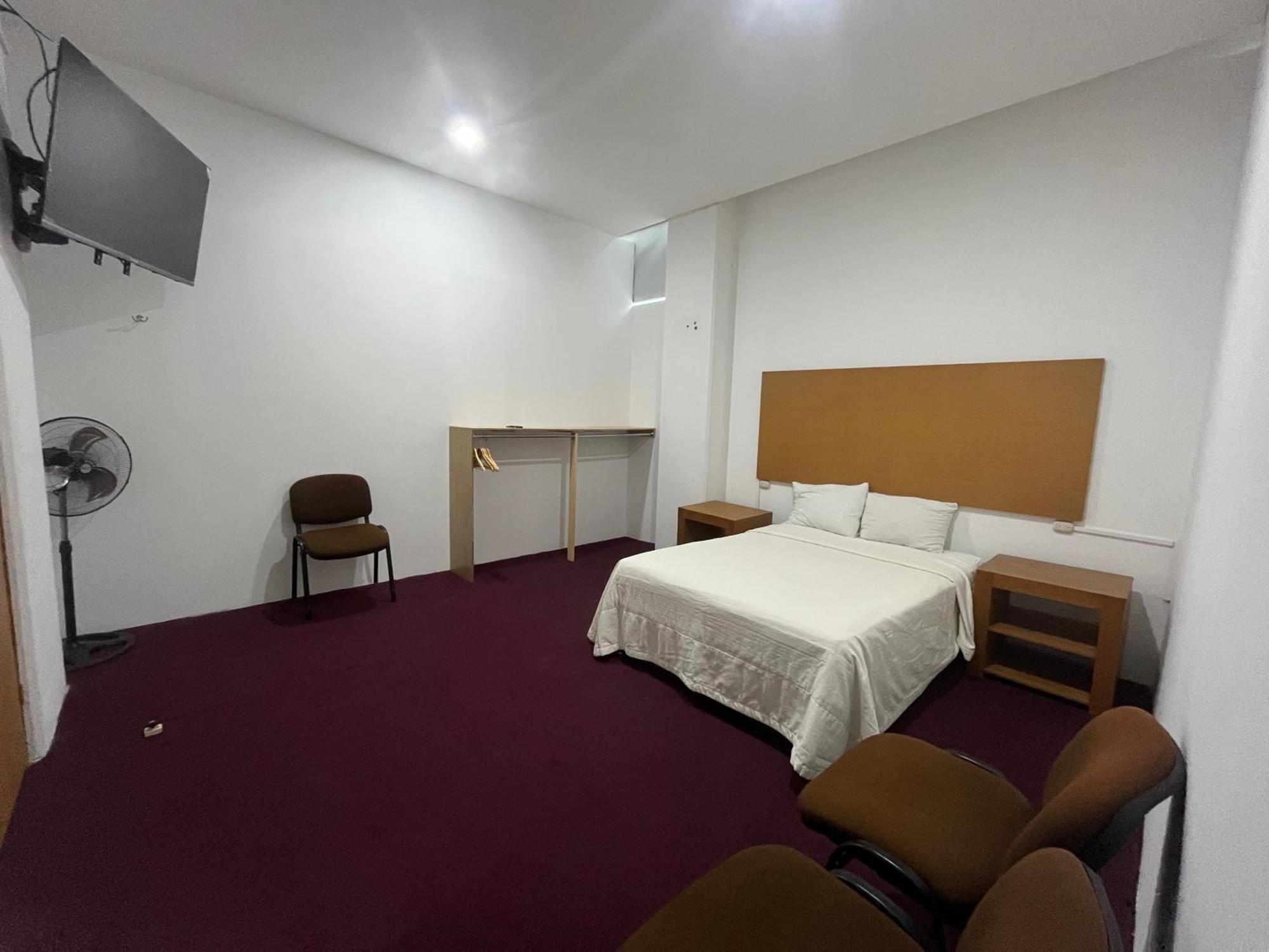 Puebla Inn Express Экстерьер фото