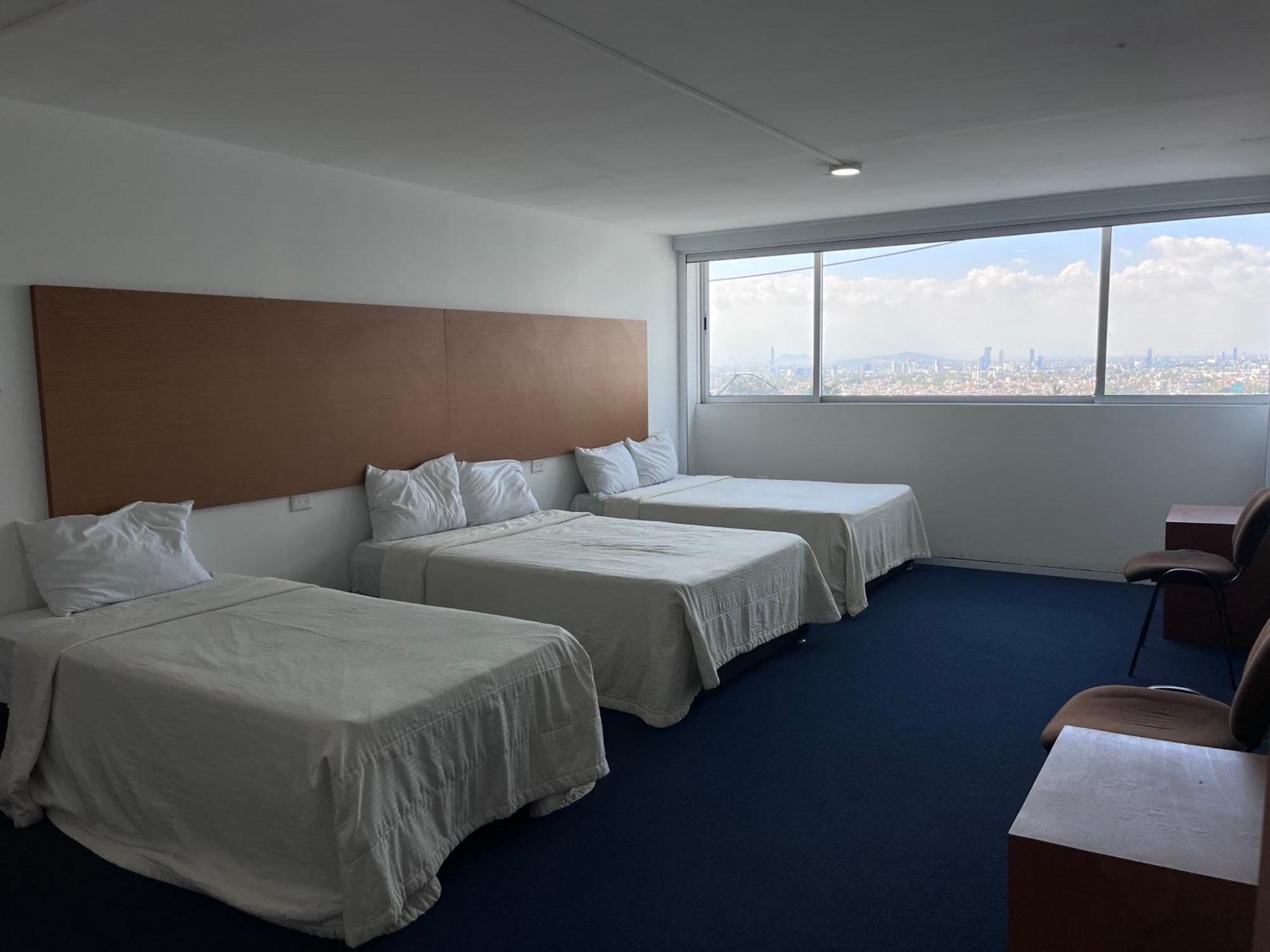 Puebla Inn Express Экстерьер фото